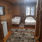 арніка Hotel 3*