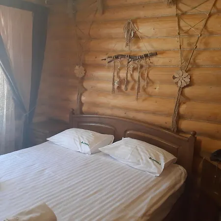 Hotel арніка 3*