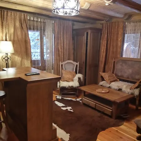 Hotel арніка Synevyrsʼka Polyana