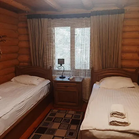 арніка Hotel Synevyrsʼka Polyana