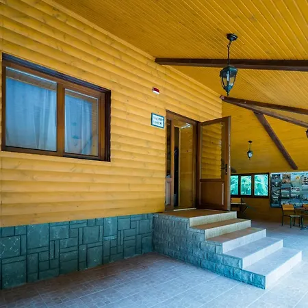 Hotel арніка 3*