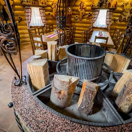 Hotel арніка