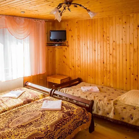 Hotel арніка Synevyrsʼka Polyana