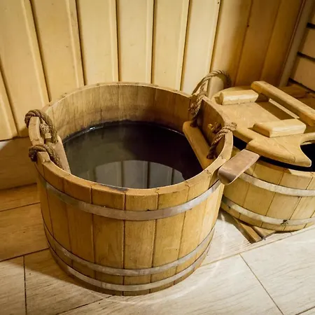 Hotel арніка