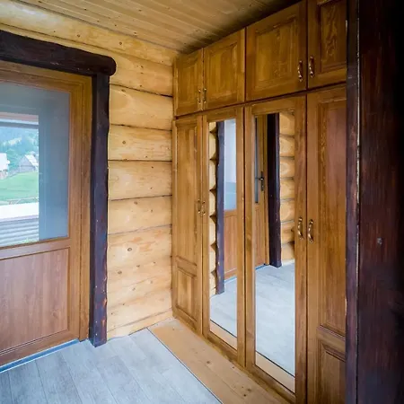 Hotel арніка 3*