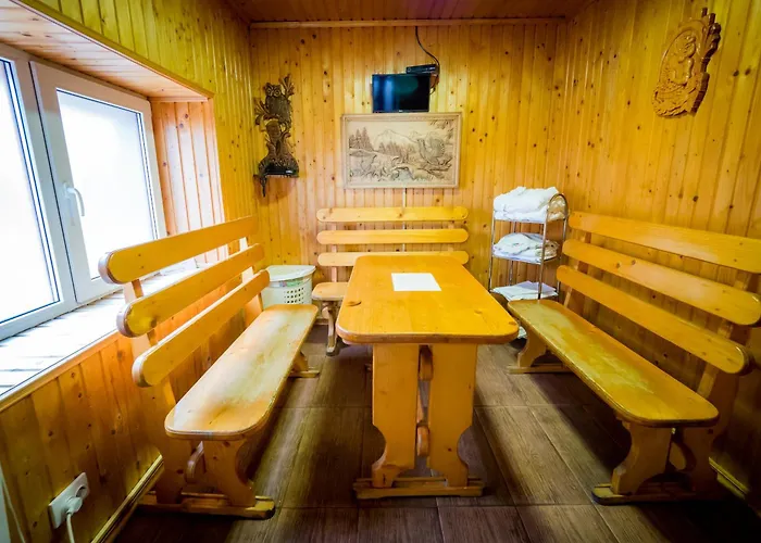 арніка Hotel